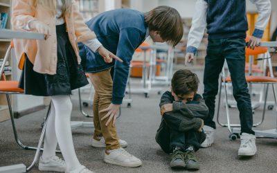 Comment les enseignants peuvent-ils intégrer des techniques d’intégration sensorielle dans la salle de classe ?